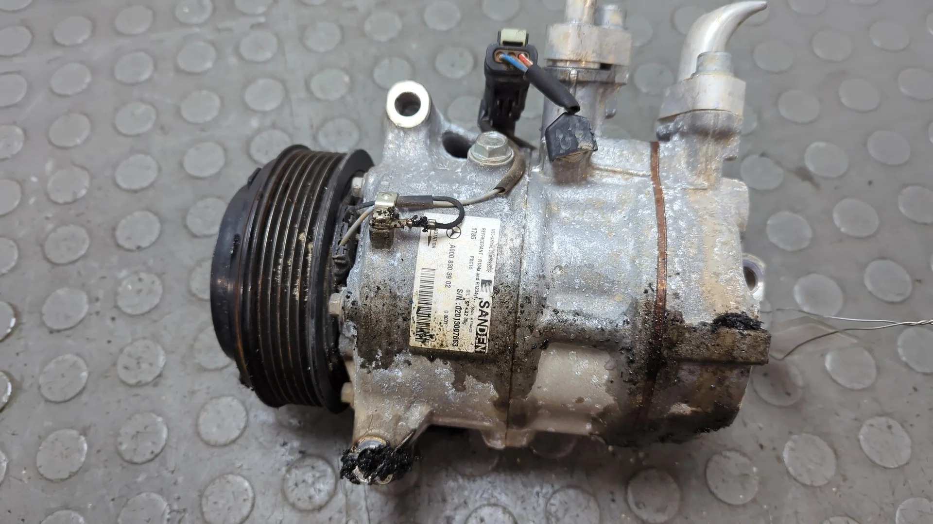 Компрессор кондиционера Mercedes-Benz GLC X253 2015-2022 КПП автомат 4х4 (АКПП) OM 651.921 Дизель 2.1 л CDI