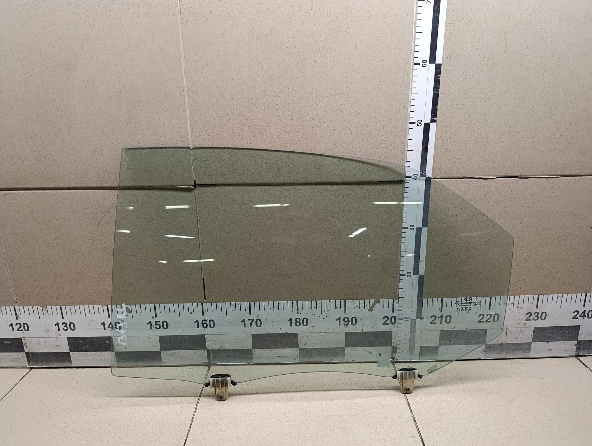 Стекло двери задней левой Cerato 2009-2013