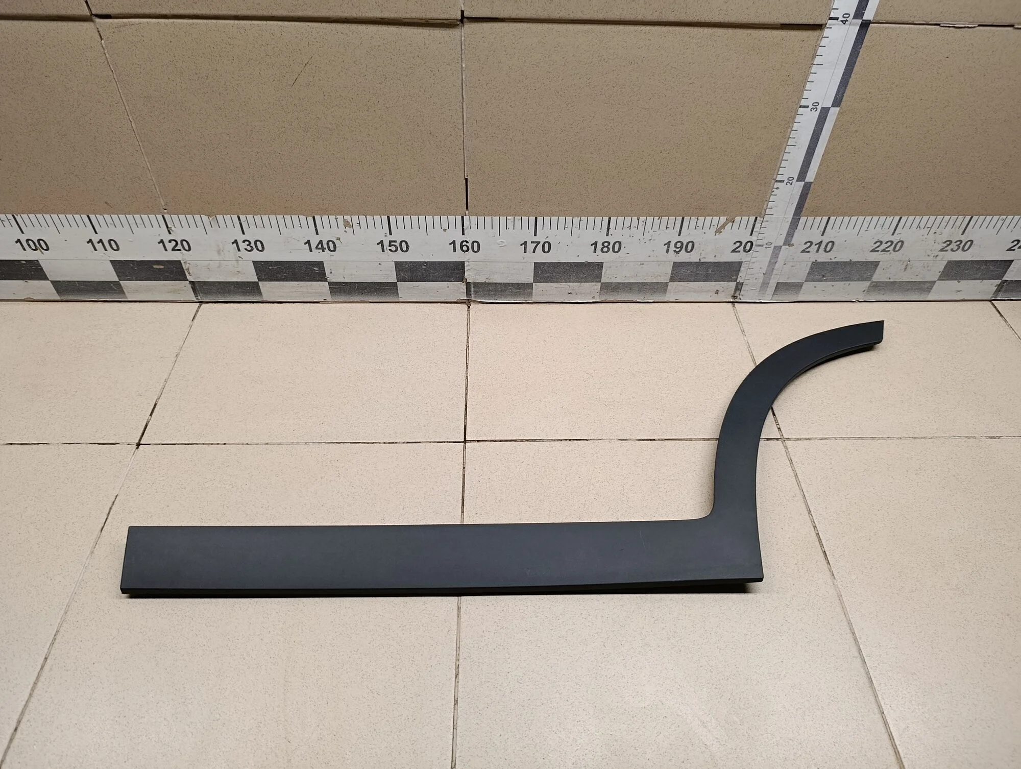 Накладка двери задней левой Creta 2021>