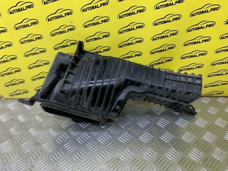 Воздуховод Infiniti Qx80 (2013-2020) 2014 165491LA0A 5.6 I VK56VD