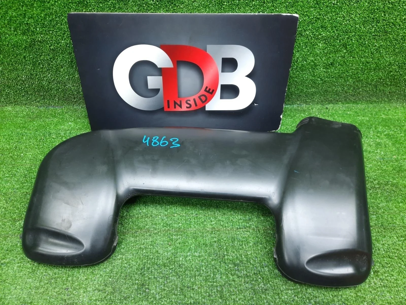 Воздухозаборник BMW X5 10.07.2015 13718570289 F15 N57D30A, передний