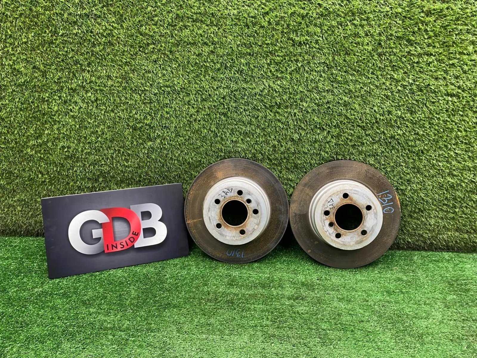 Тормозные диски BMW X5 22.10.2013 34216868940 F15 N57D30A, заднее