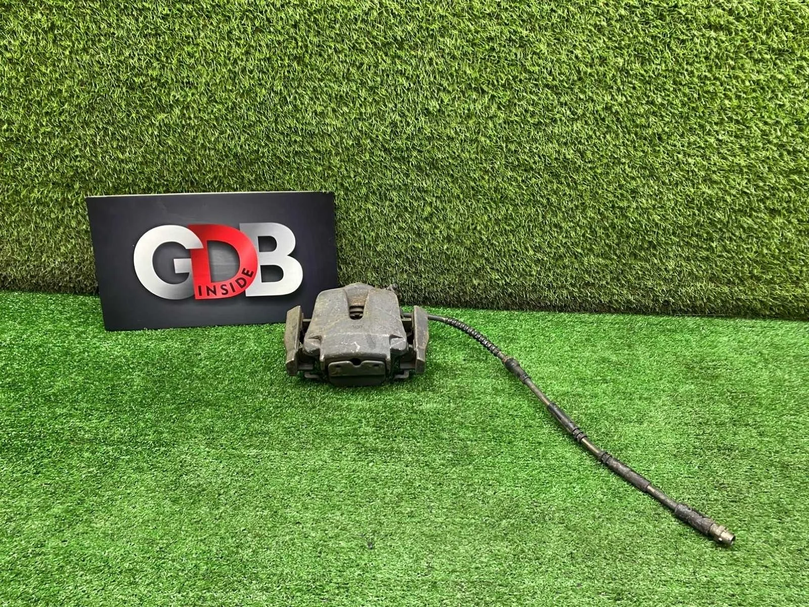 Суппорт BMW X5 22.10.2013 34116776784 F15 N57D30A, передний правый