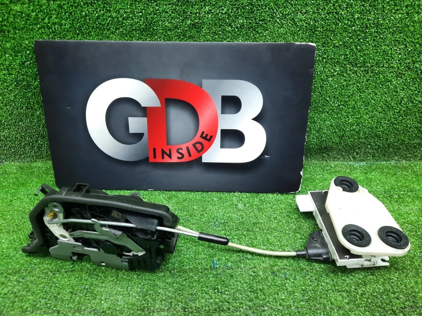 Замок двери BMW X5 10.07.2015 51217281947 F15 N57D30A, передний левый