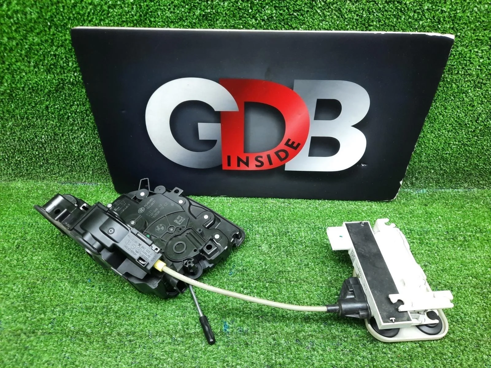 Замок двери BMW X5 10.07.2015 51217281946 F15 N57D30A, передний правый