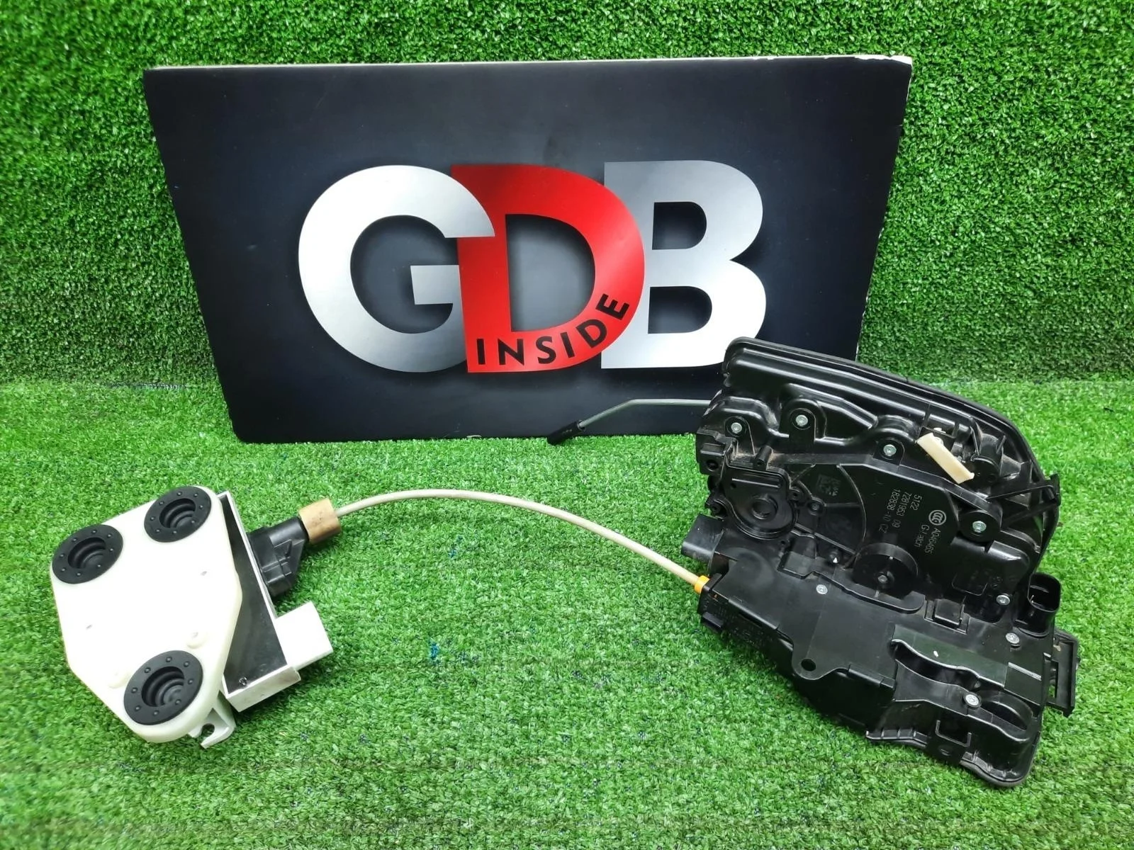 Замок двери BMW X5 10.07.2015 51227281953 F15 N57D30A, задний левый