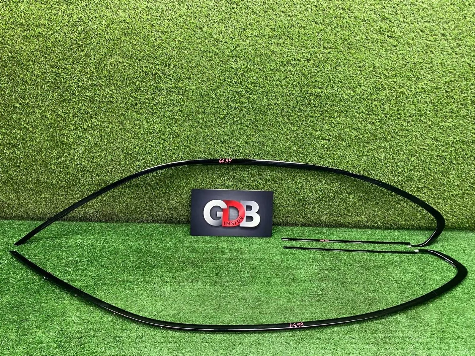 Молдинг shadowline BMW 3 series 07.03.2008 51768036661 E92 N46B20B