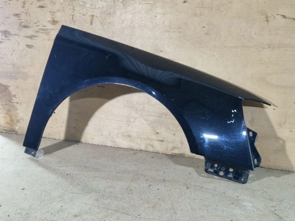 Крыло Volkswagen Passat B6 2006