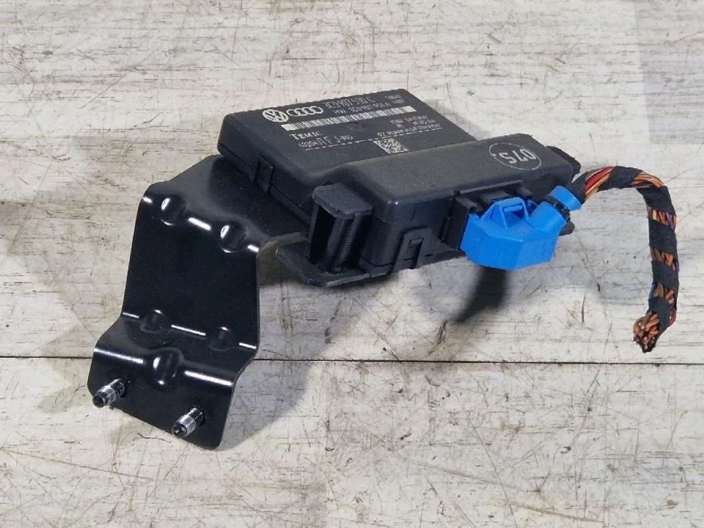 Блок комфорта Volkswagen Passat B6 2006