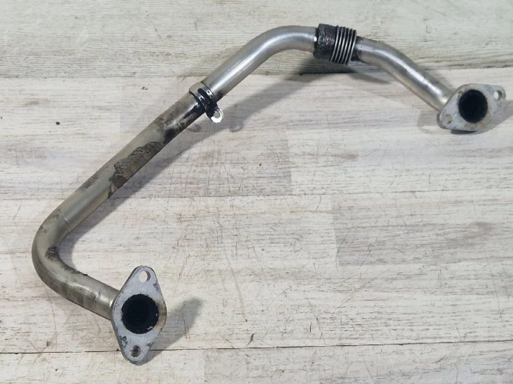 Трубка egr Volkswagen Passat B6 2006