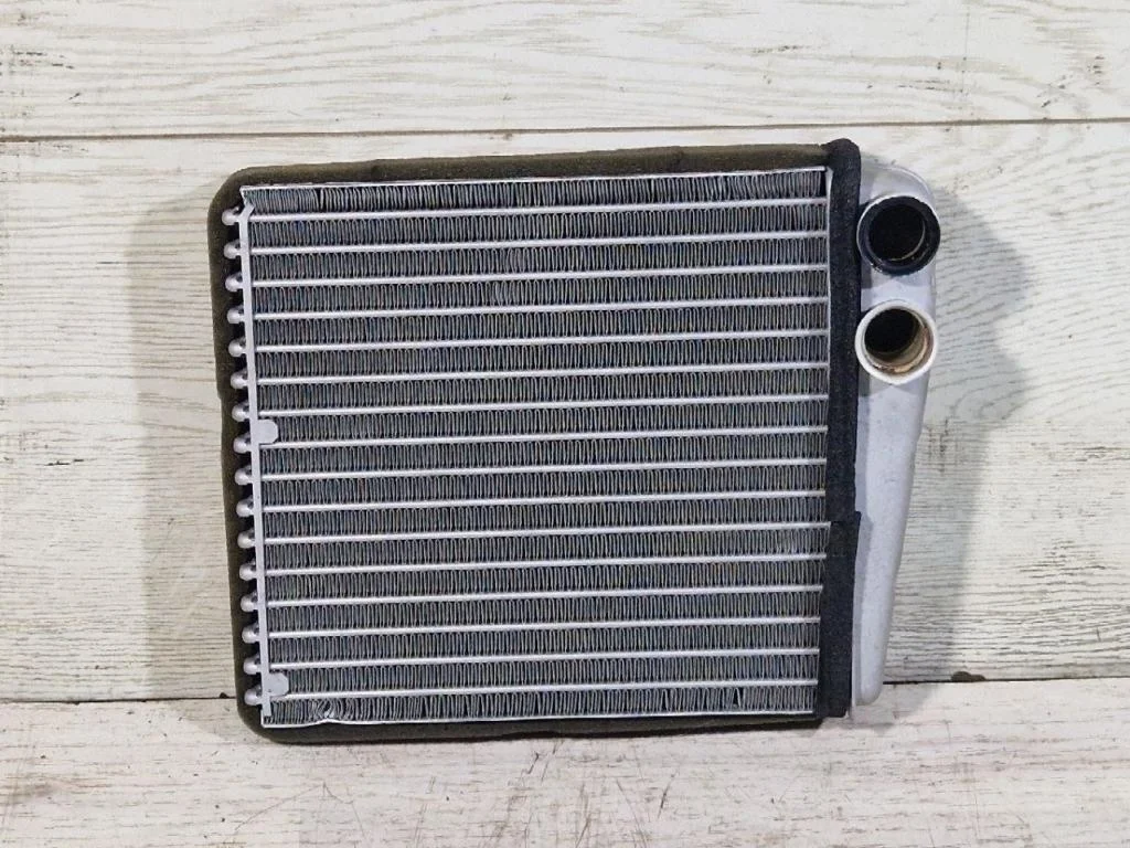 Радиатор печки Volkswagen Passat B6 2006