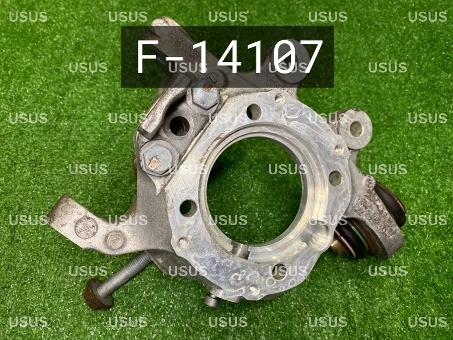 Цапфа кулак задний левый BMW БМВ E60 Е60