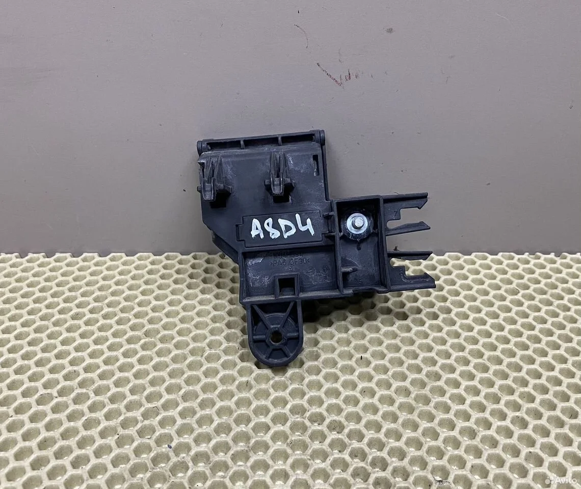 Клемма аккумулятора audi a8 d4 4h 4h0937517
