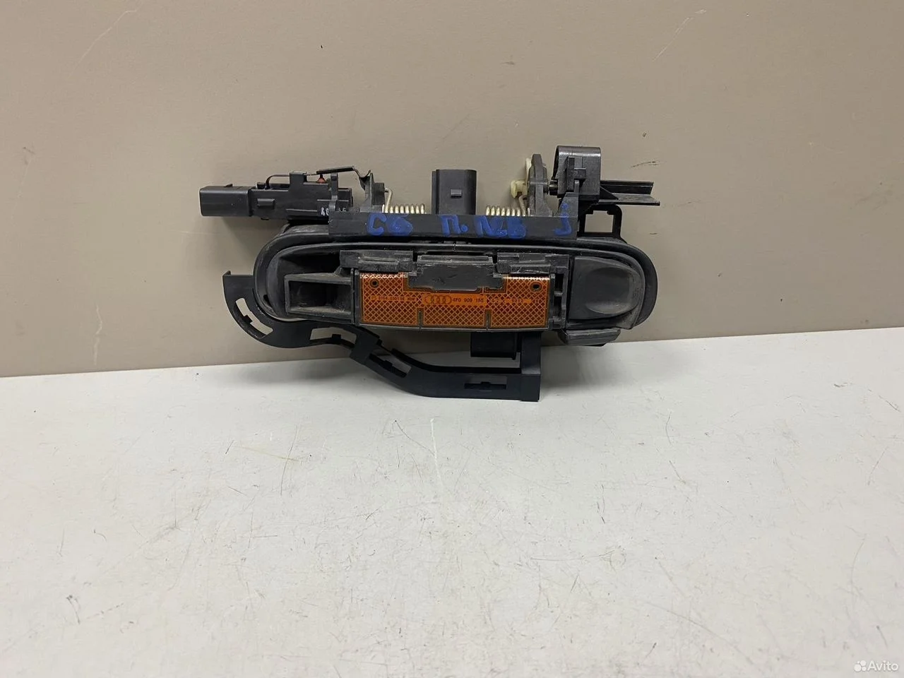 Ручка передней левой двери audi a6 4f c6