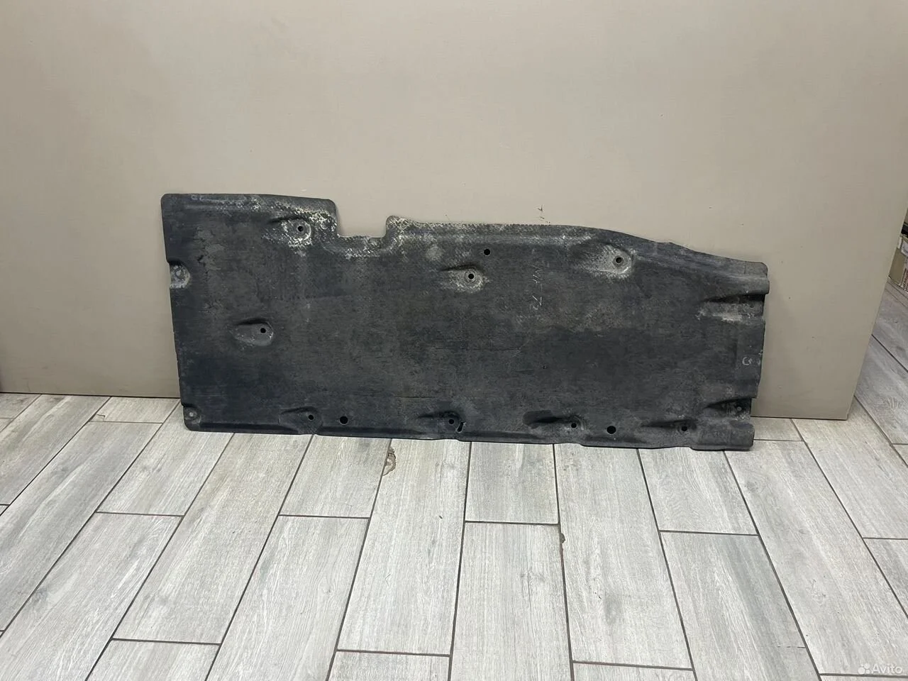 Защита днища левая audi a8 4h d4