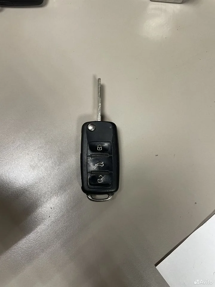 Ключ volkswagen golf 6 5k0837202ad