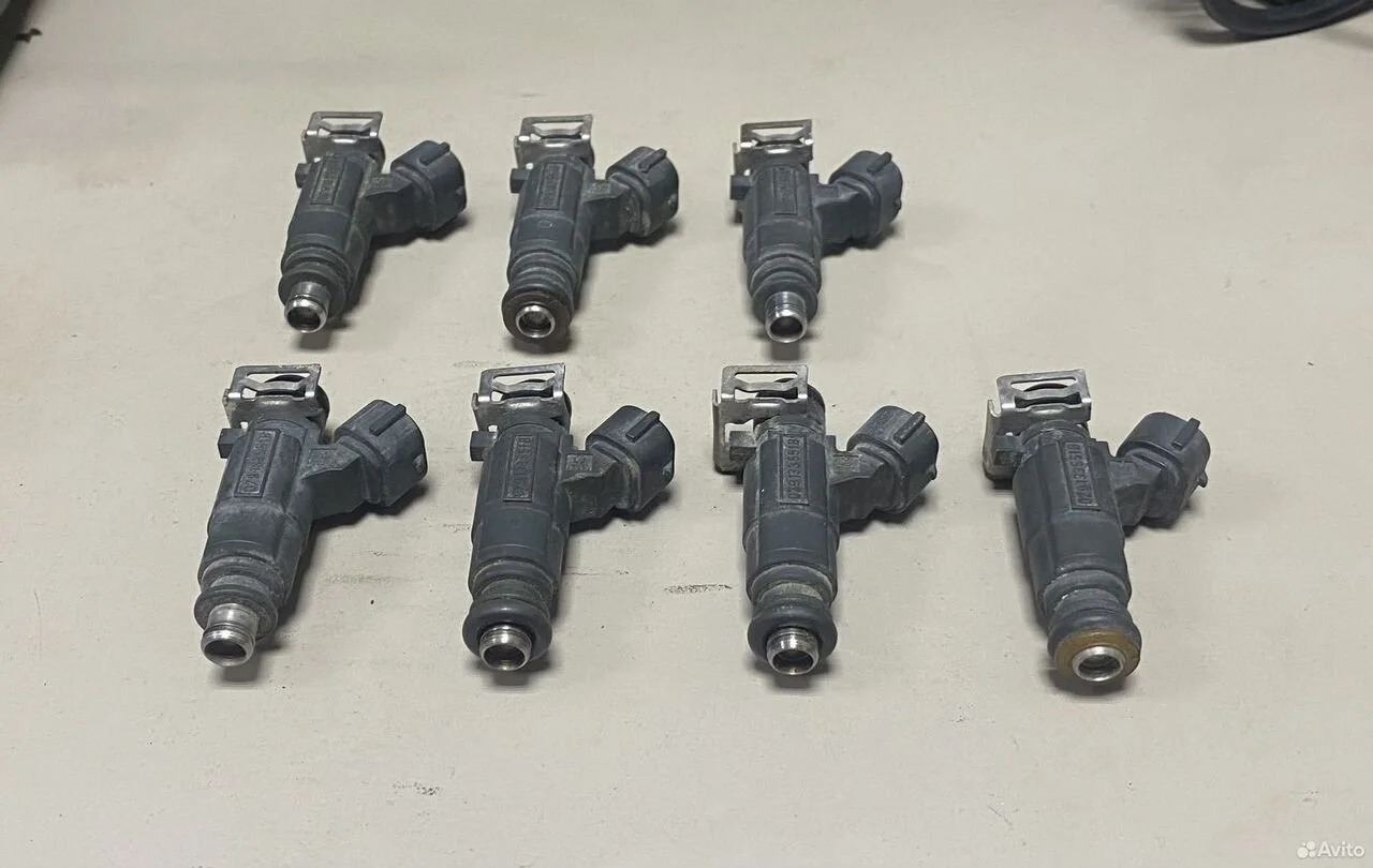 Форсунка топливная audi a8 d3 079133551b