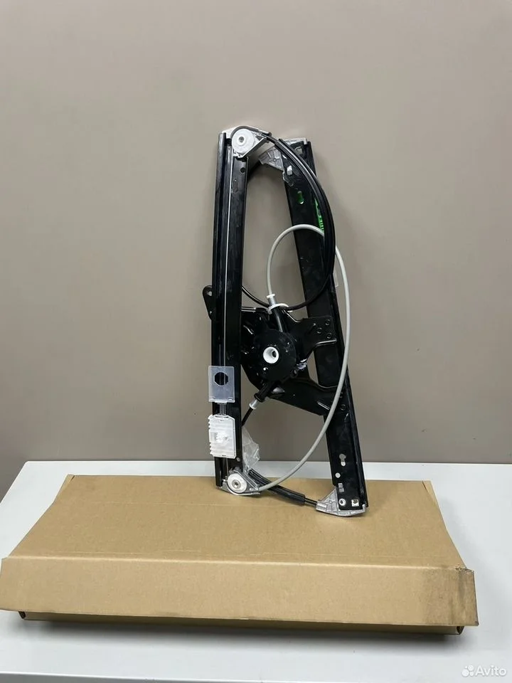 Стеклоподъемник передний левый audi a6 c5