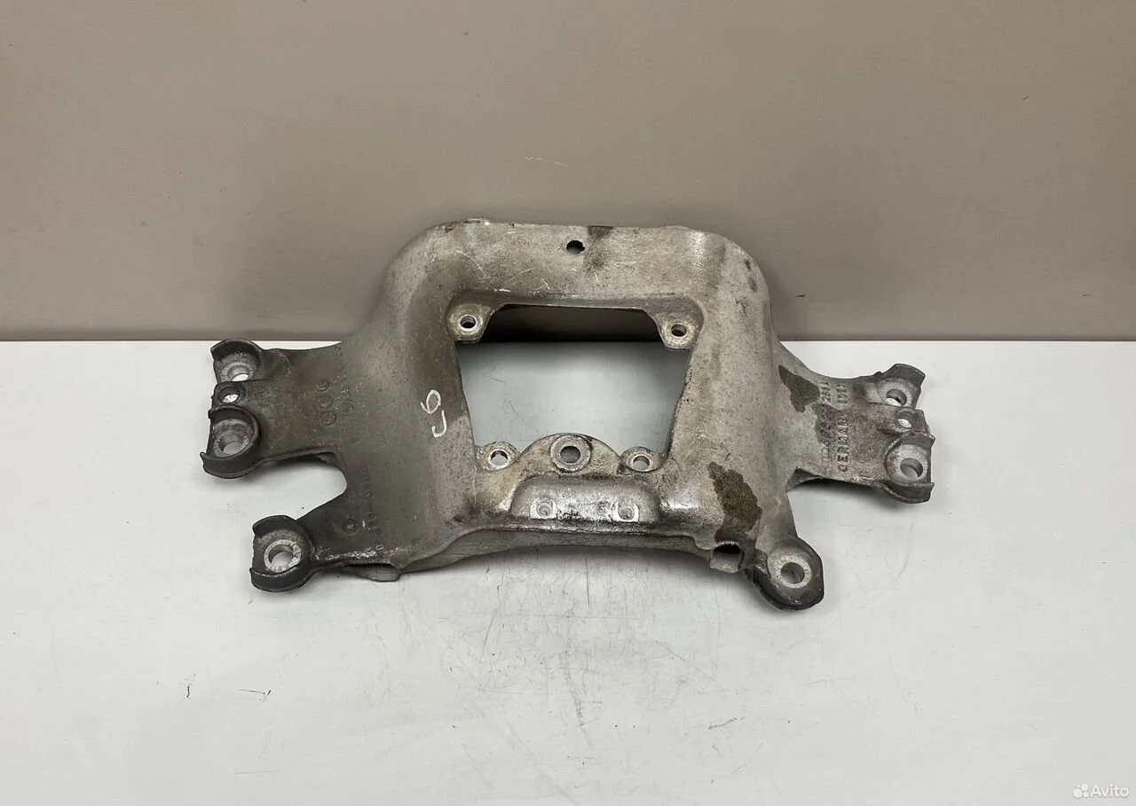 Кронштейн акпп audi a6 c6 4f0399263l