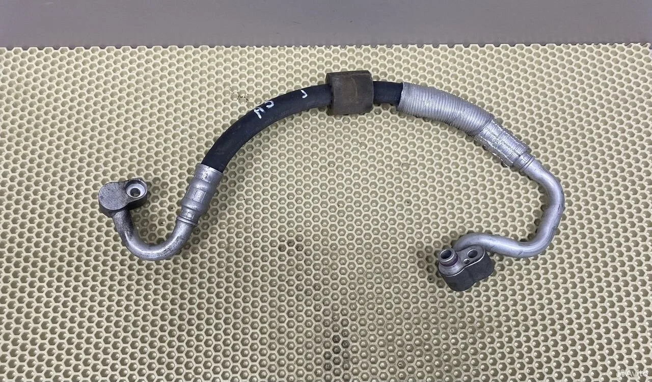 Трубка кондиционера audi a3 8p 1k0820721bq