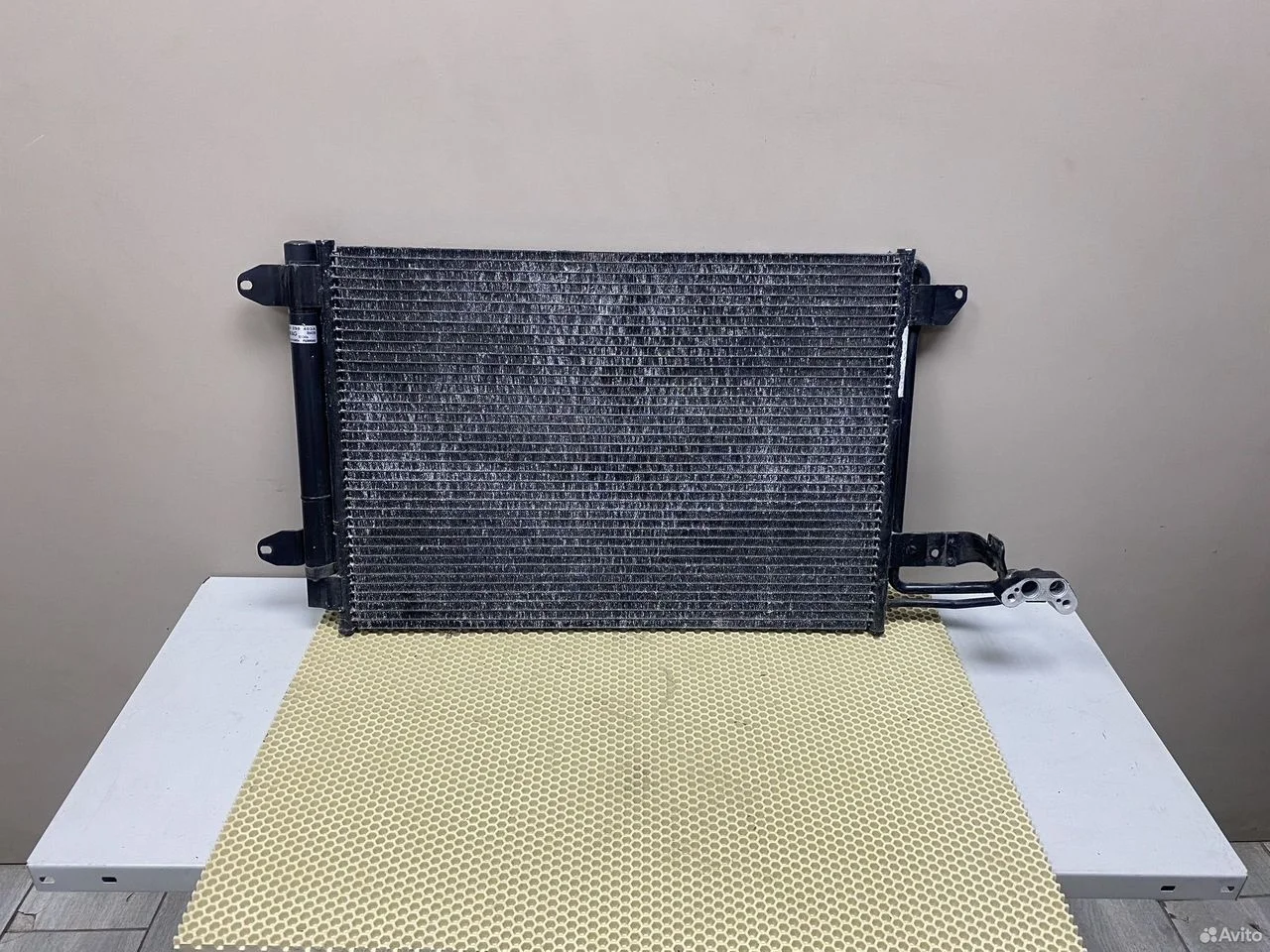 Радиатор кондиционера audi a3 8p 1k0298403a