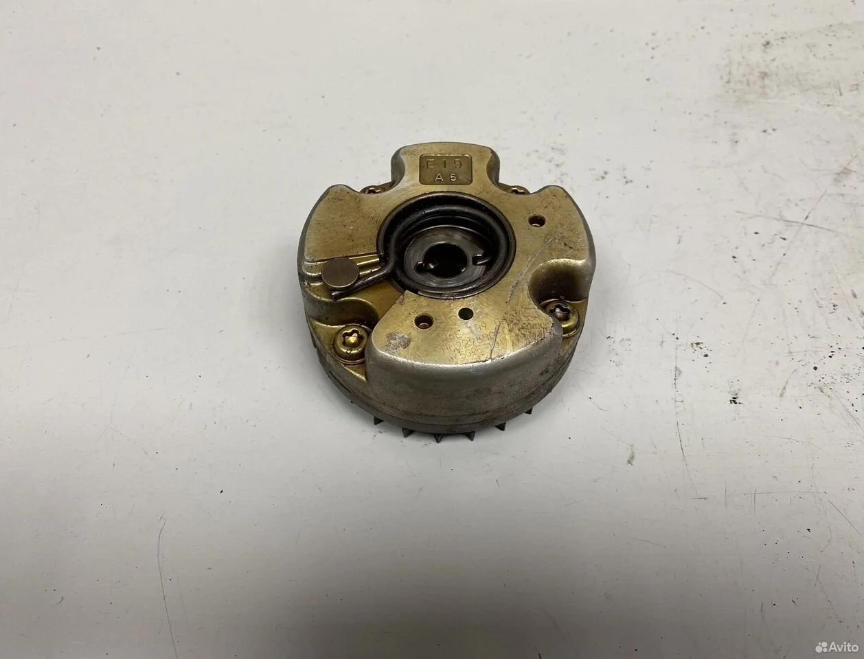 Регулятор фаз выпуск audi a6 c6 3.2 auk bkh