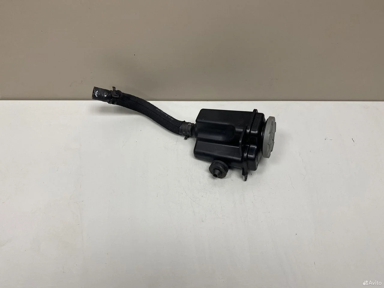 Бачок гидроусилителя audi a8 d4 4h