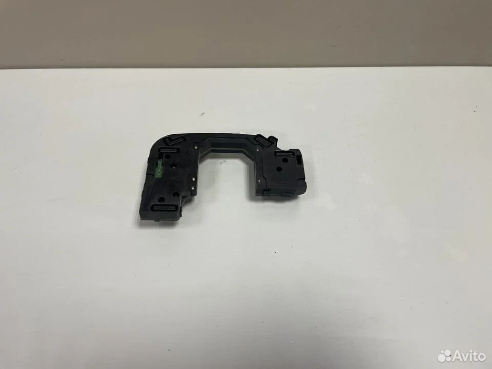 Подрулевой блок audi a6 q7 4f0953549a