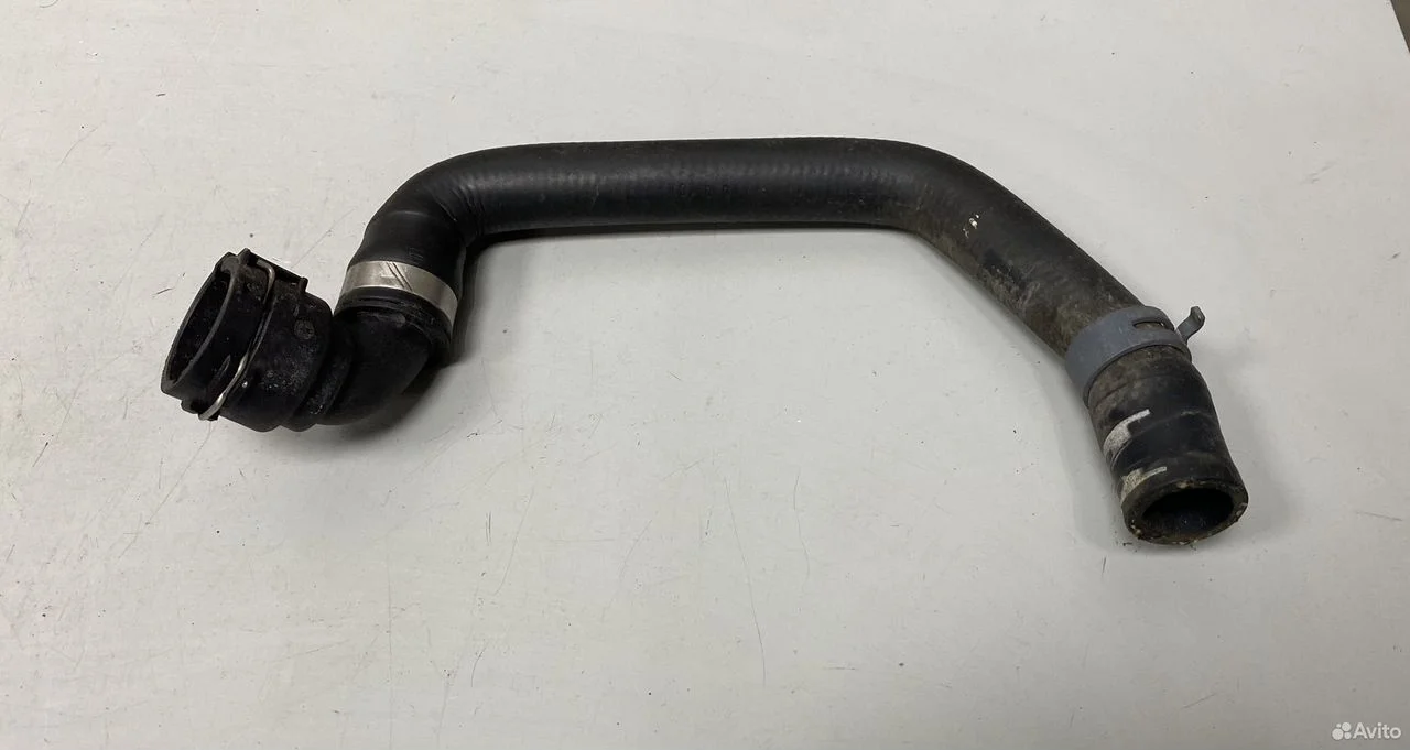 Патрубок системы охлаждения audi q5 8r