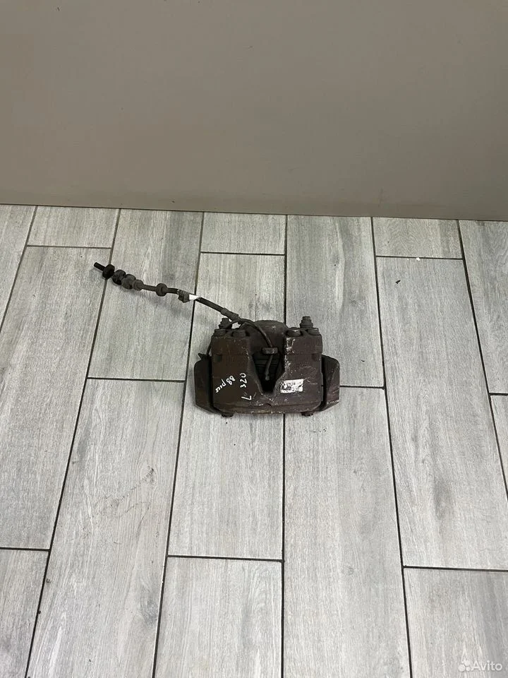 Суппорт передний левый audi a4 b8 a5 8t