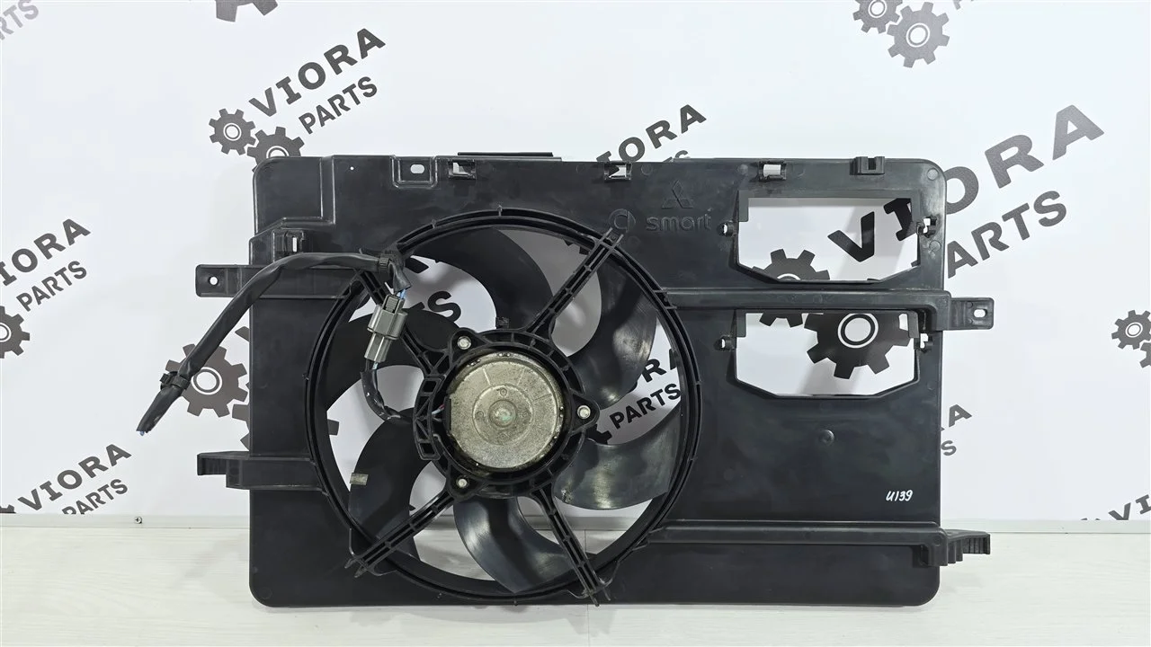 Вентилятор охлаждения Mitsubishi Colt 2007 1355A010 Z34A 4A90