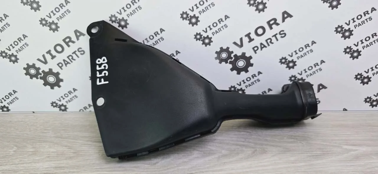 Воздухозаборник Mitsubishi Colt 2011 MR993548 Z30 Z34A