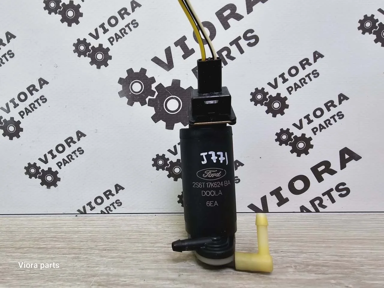 Моторчик бачка омывателя Ford Fusion 2006 7003178 JU FXJA