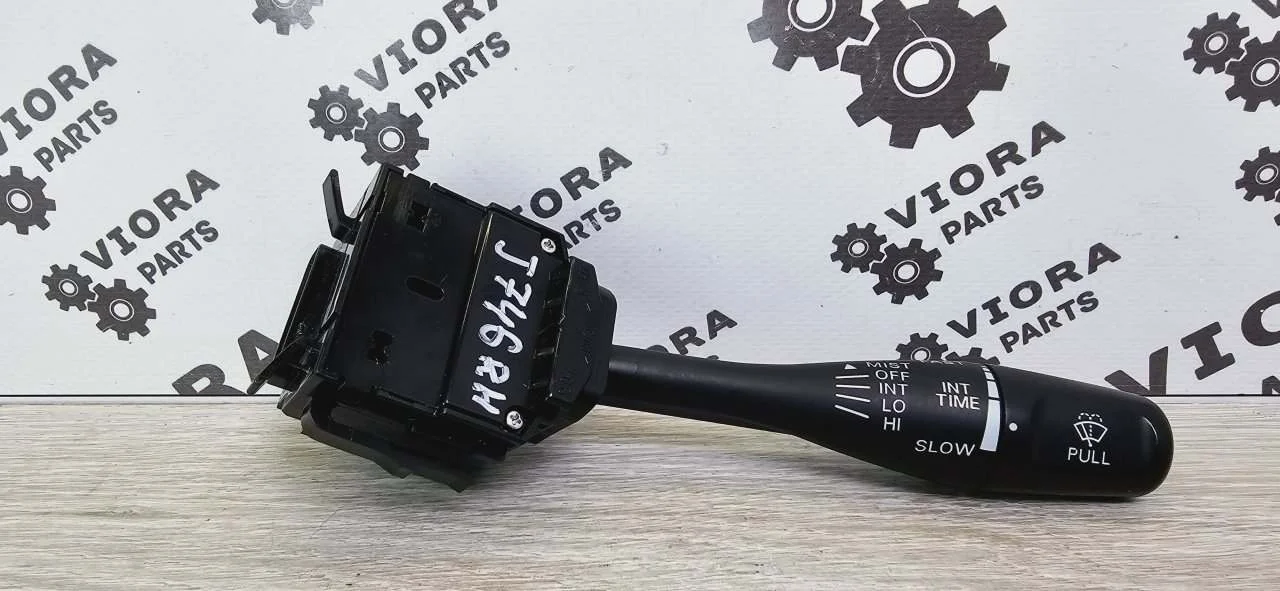 Переключатель подрулевой Mitsubishi Lancer 9 2007 8612A001 CS3A 1.6 4G18, правый