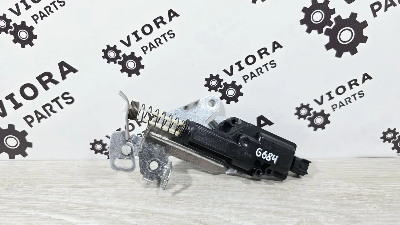 Активатор замка багажника Ford Fusion 2010 1481081 JU FYJA