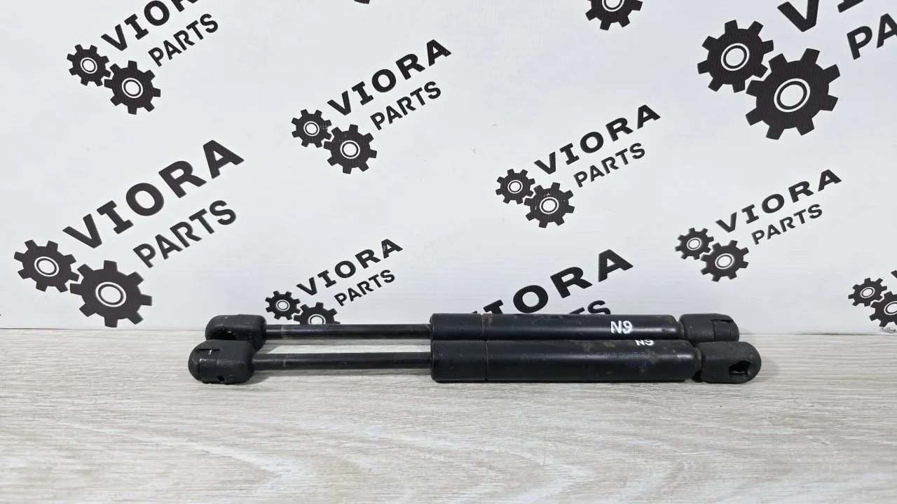 Амортизаторы капота Ford Mondeo 2007 1120812 3 CJBB