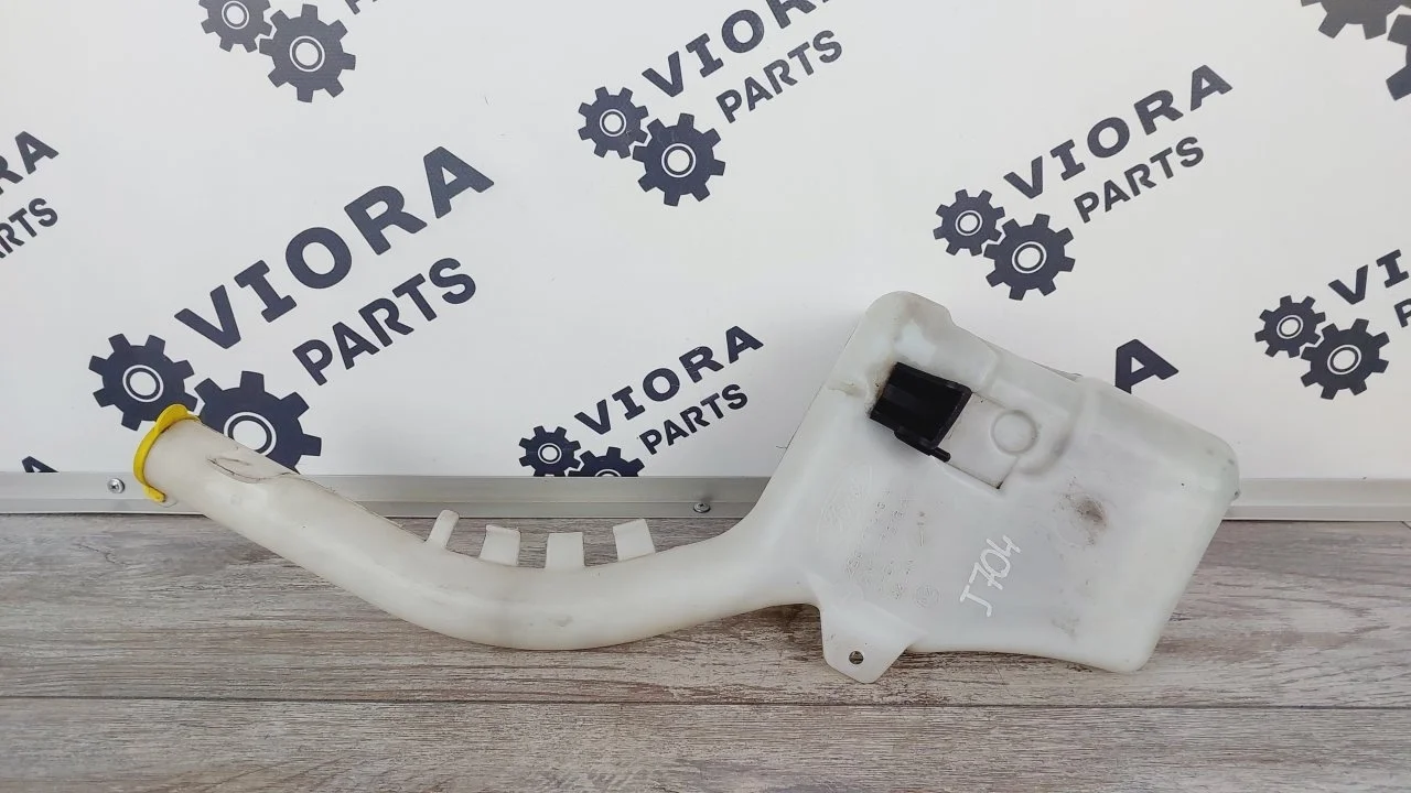 Бачок омывателя лобового стекла Ford Fusion 2006 1354170 JU FXJA