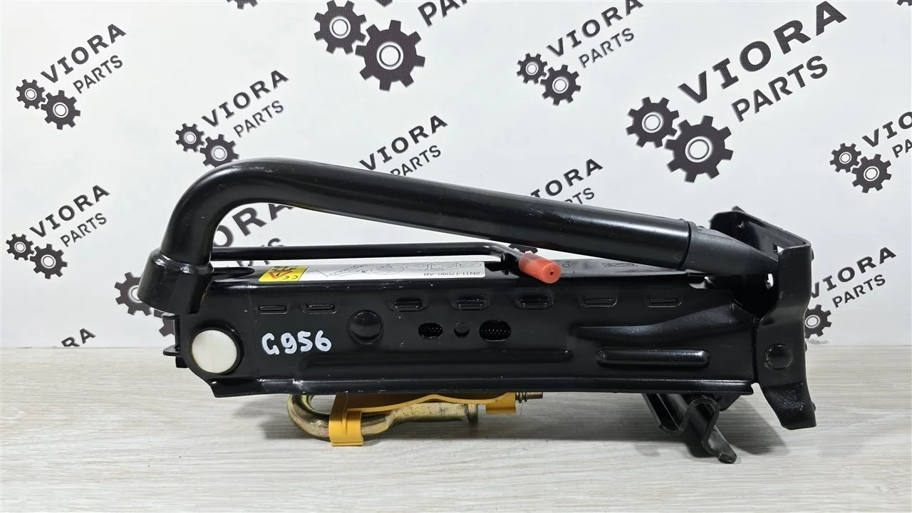 Домкрат Ford Fusion 2006 1209378 JU FXJA