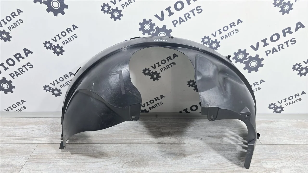 Подкрылок Ford Fusion 2011 1381788 JU FXJC, передний левый