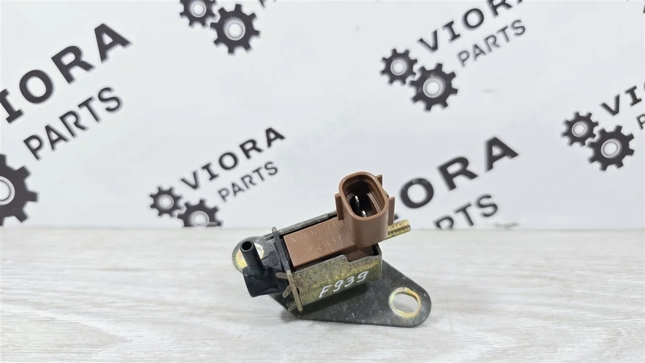 Клапан электромагнитный Mitsubishi Lancer 9 2005 MR127520 CS3W 4G18