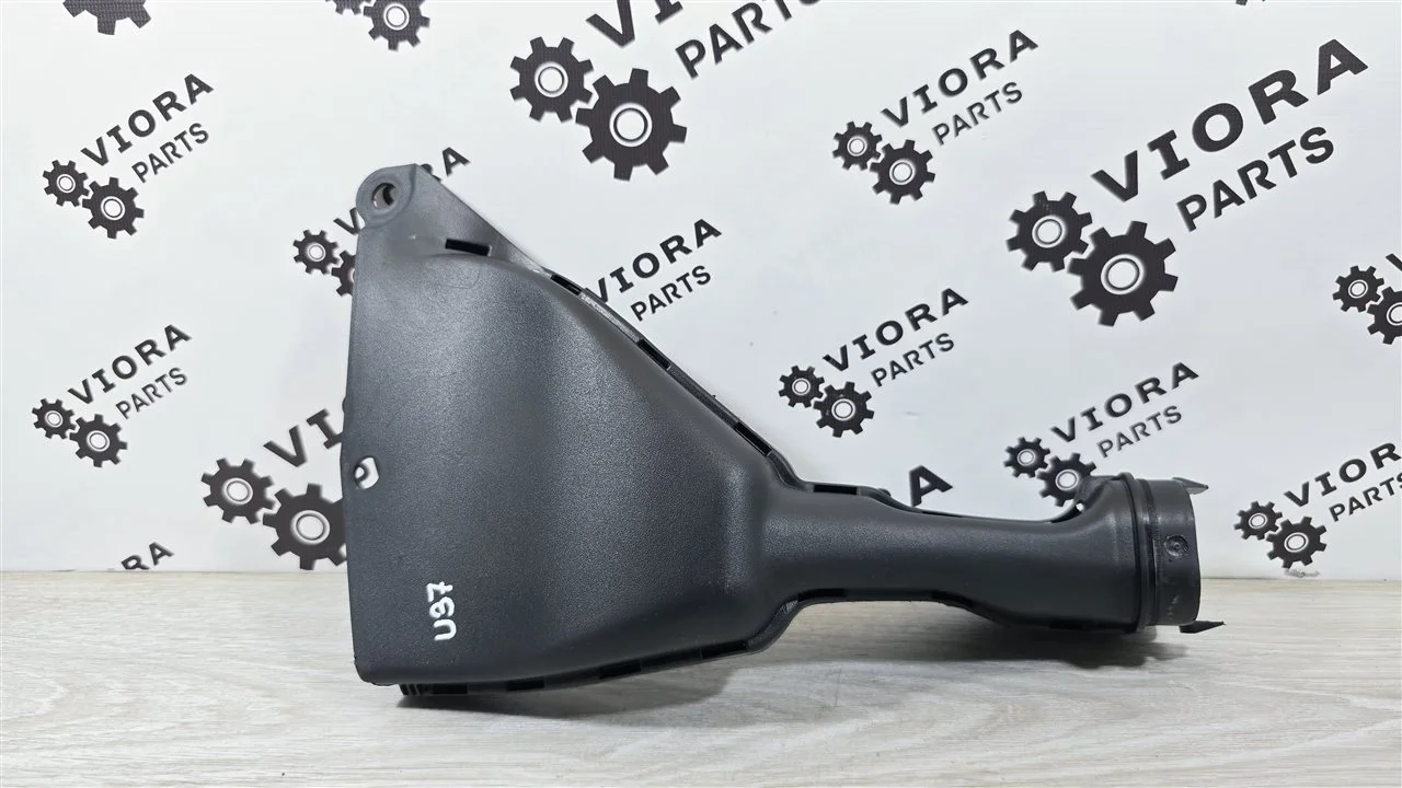 Воздухозаборник Mitsubishi Colt 2008 MR993548 Z3 4A90