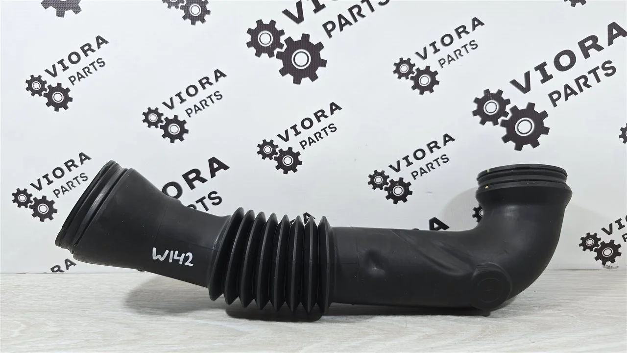 Патрубок воздушного фильтра Ford Fusion 2012 1329626 JU FXJC