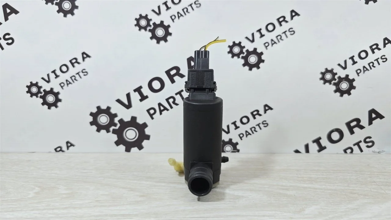 Моторчик бачка омывателя Ford Fusion 2007 7003178 JU FYJA