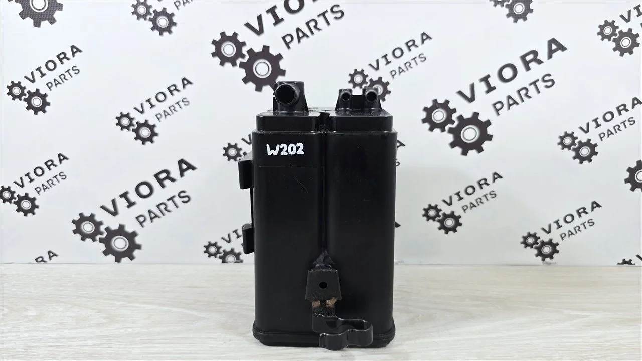 Абсорбер паров топлива пробег 40к Mitsubishi Lancer 9 2006 MR464469 CS3A 4G18