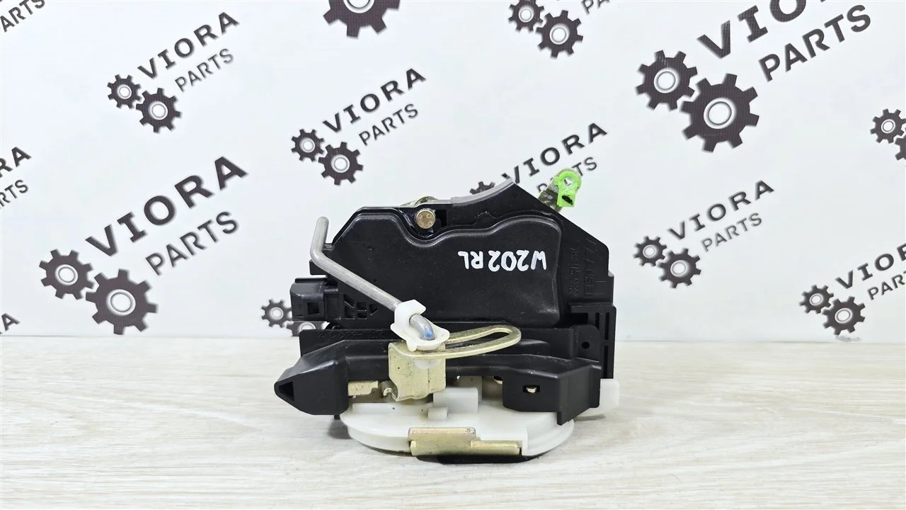 Замок двери Mitsubishi Lancer 9 2006 MN159631 CS3A 4G18, задний левый