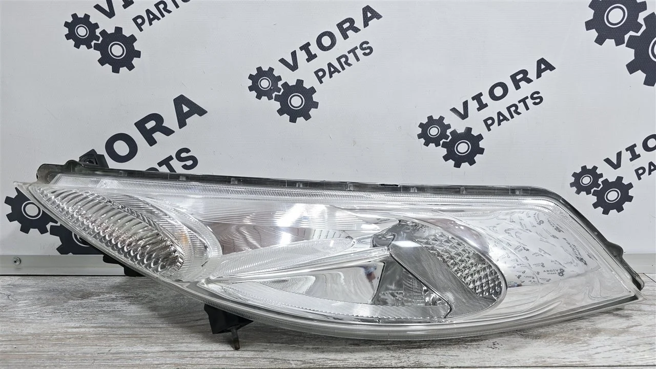 Фара галогеновая Nissan Juke 2012 261251KL0B YF15 MR16DDT, левая