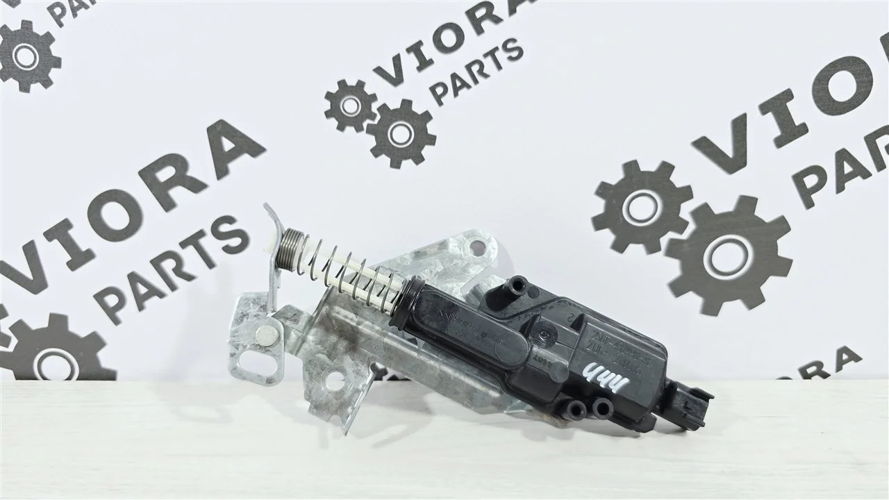 Активатор замка багажника Ford Fiesta 2007 1481081 MK5 FXJA