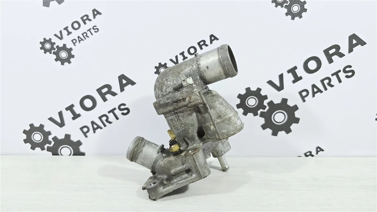 Термостат пробег 30к Mitsubishi Lancer 9 2007 MD358257 CS3A 4G18