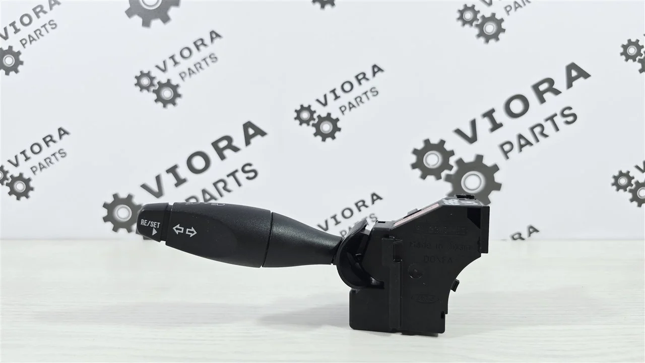 Переключатель подрулевой Ford Fusion 2007 1379849 JU FXJA, левый