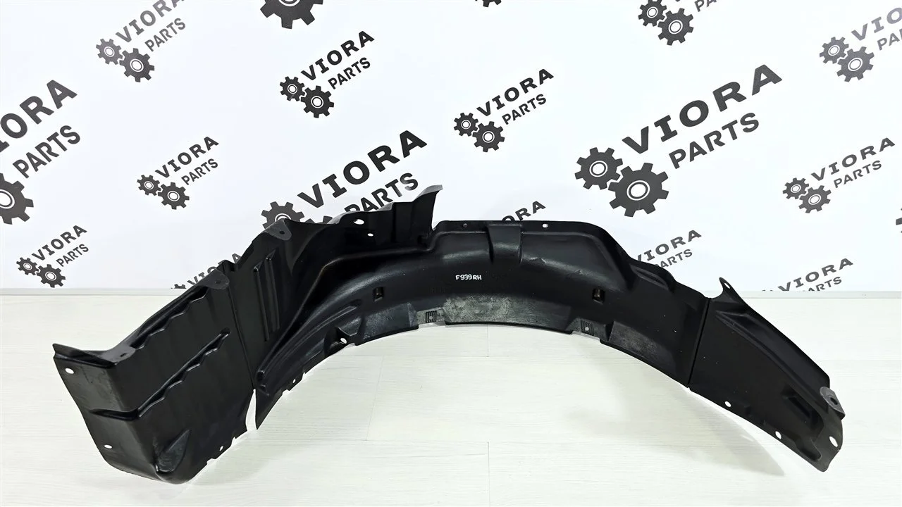 Подкрылок Mitsubishi Lancer 9 2005 MN150570 CS3W 4G18, передний правый